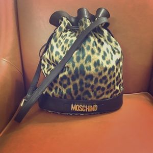 Moschino bucket bag
